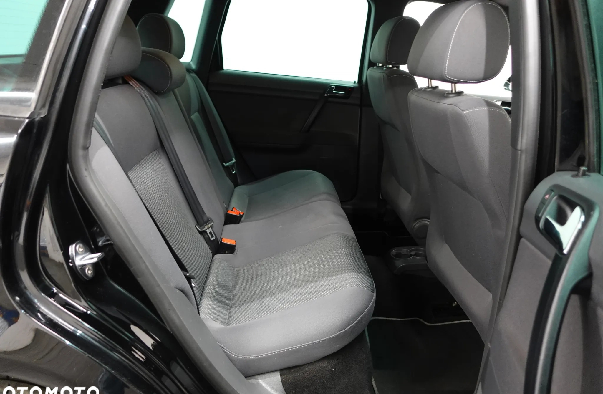 Volkswagen Polo cena 13900 przebieg: 197960, rok produkcji 2009 z Małogoszcz małe 667